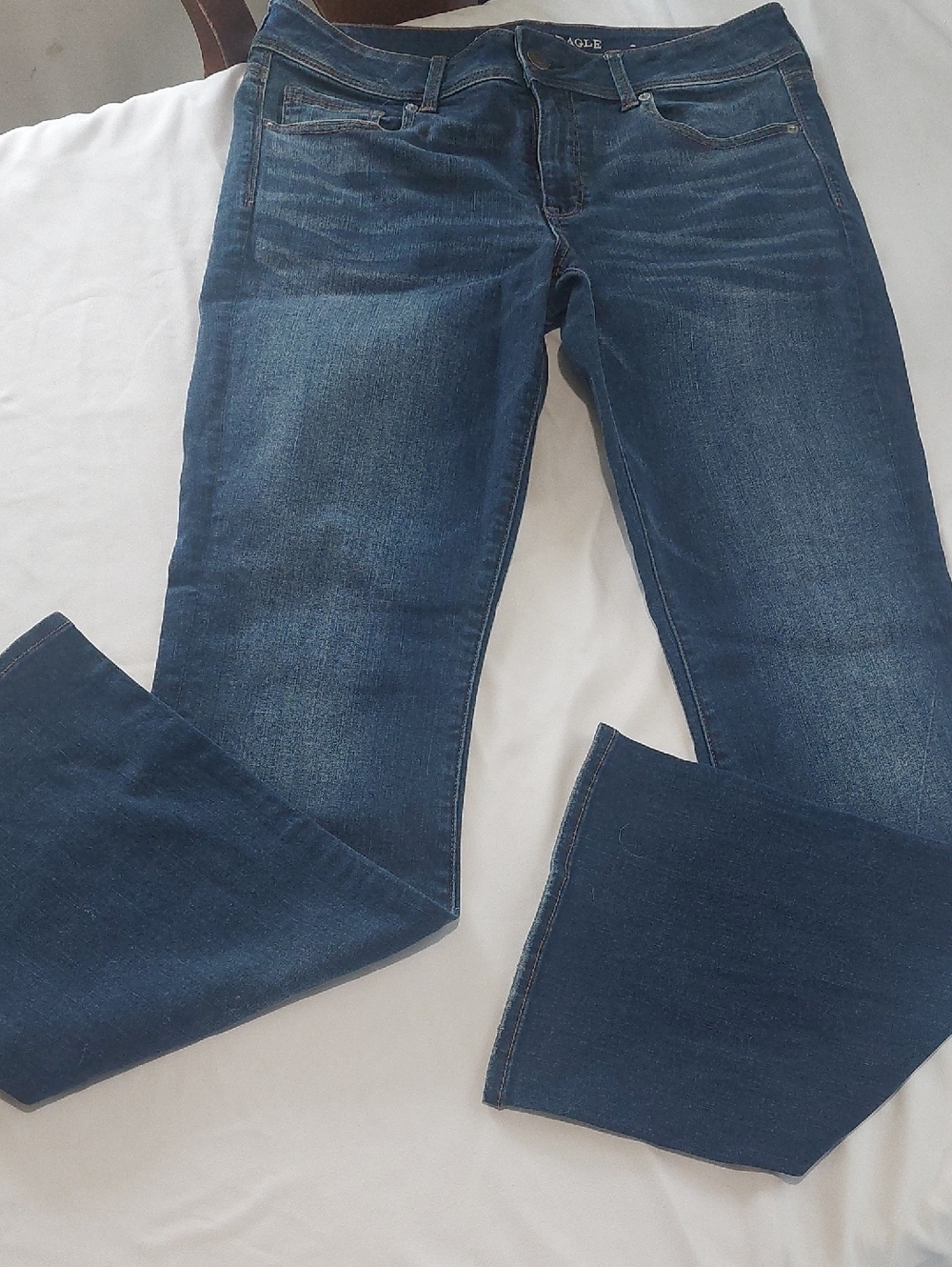 AMERICAN Eagle  Size 14 Long  Blue Denim Bell Bottom Jeans .New Condition